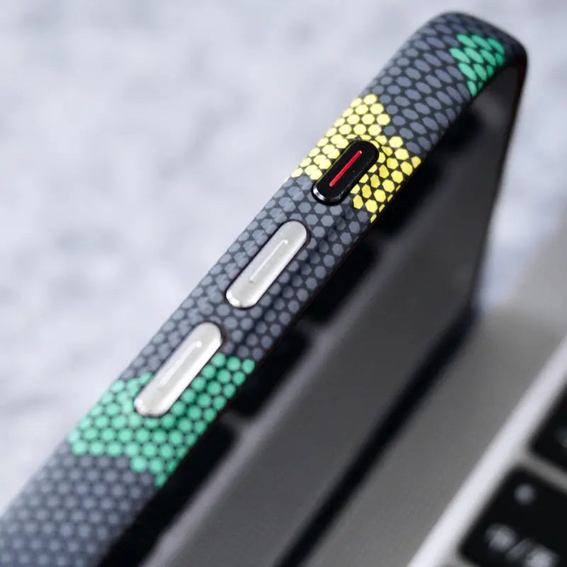 Luxo Life Carbon Fiber Texture Back Case for iPhone (Army Design) - BD Gadget