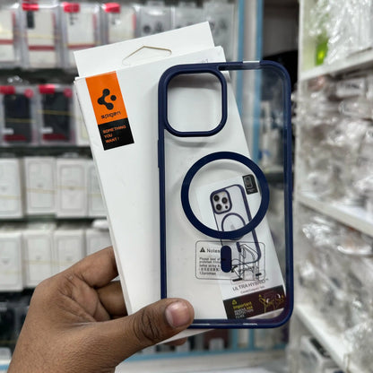 Spigen Ultra Hybrid Magsafe iPhone Cover
