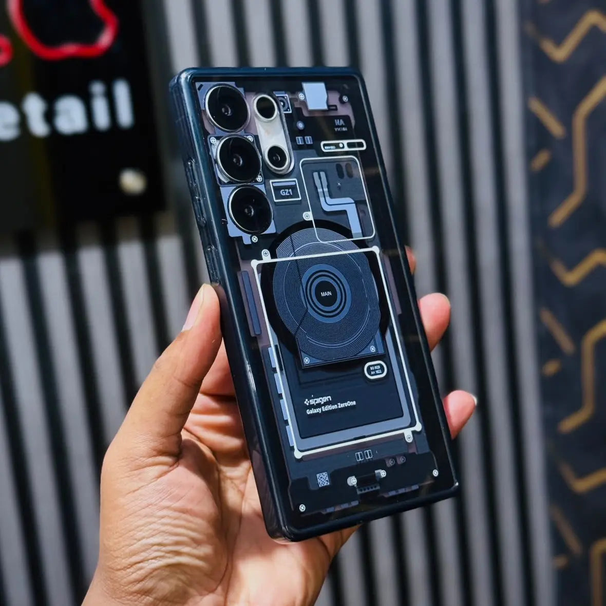 Spigen Ultra Hybrid Zero One Magfit Back Cover 1.1